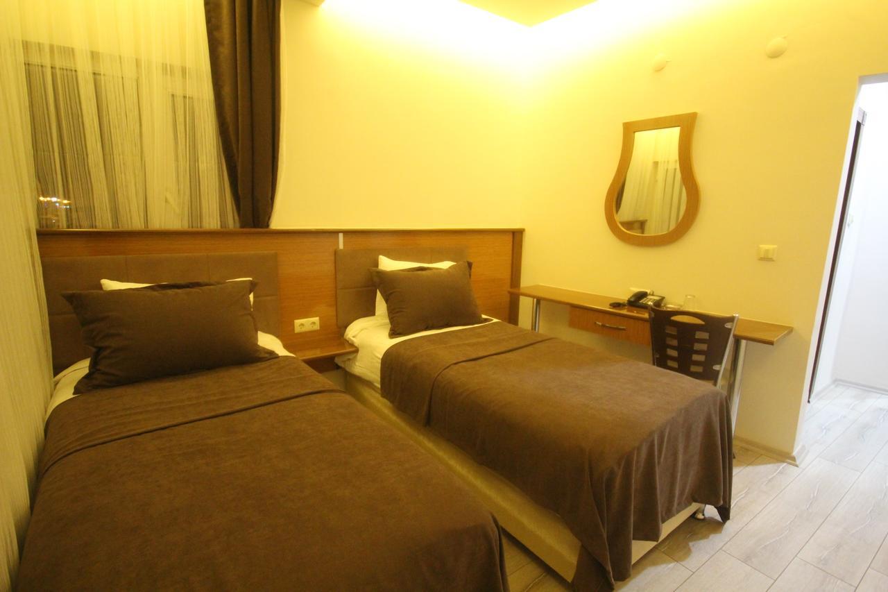 Gulistan Hotel Zara Exterior foto